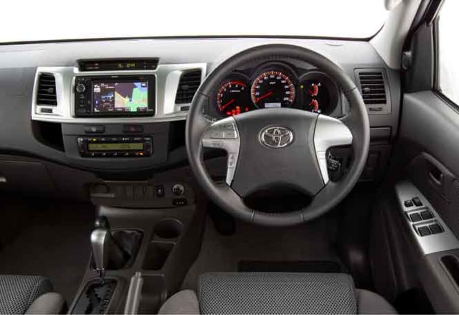 2012 toyota hilux sr5 review