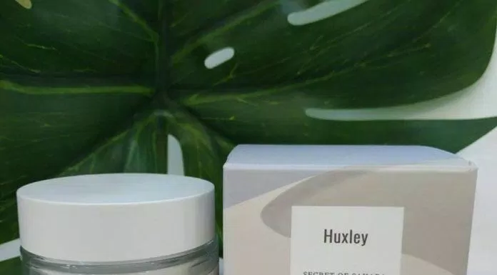 huxley more than moist cream review