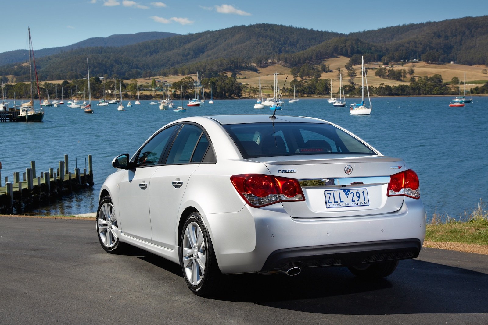 holden cruze 1.6 turbo review